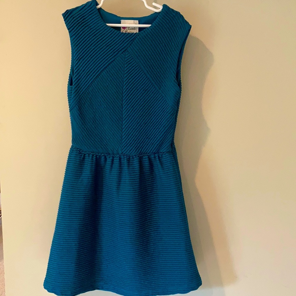 Comfortable and cute teal Little Pretties dress